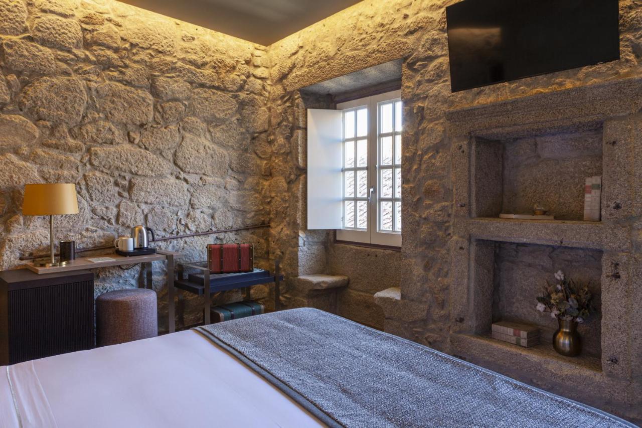 Hotel Timbre Virtudes OOporto Esterno foto A room at the hotel