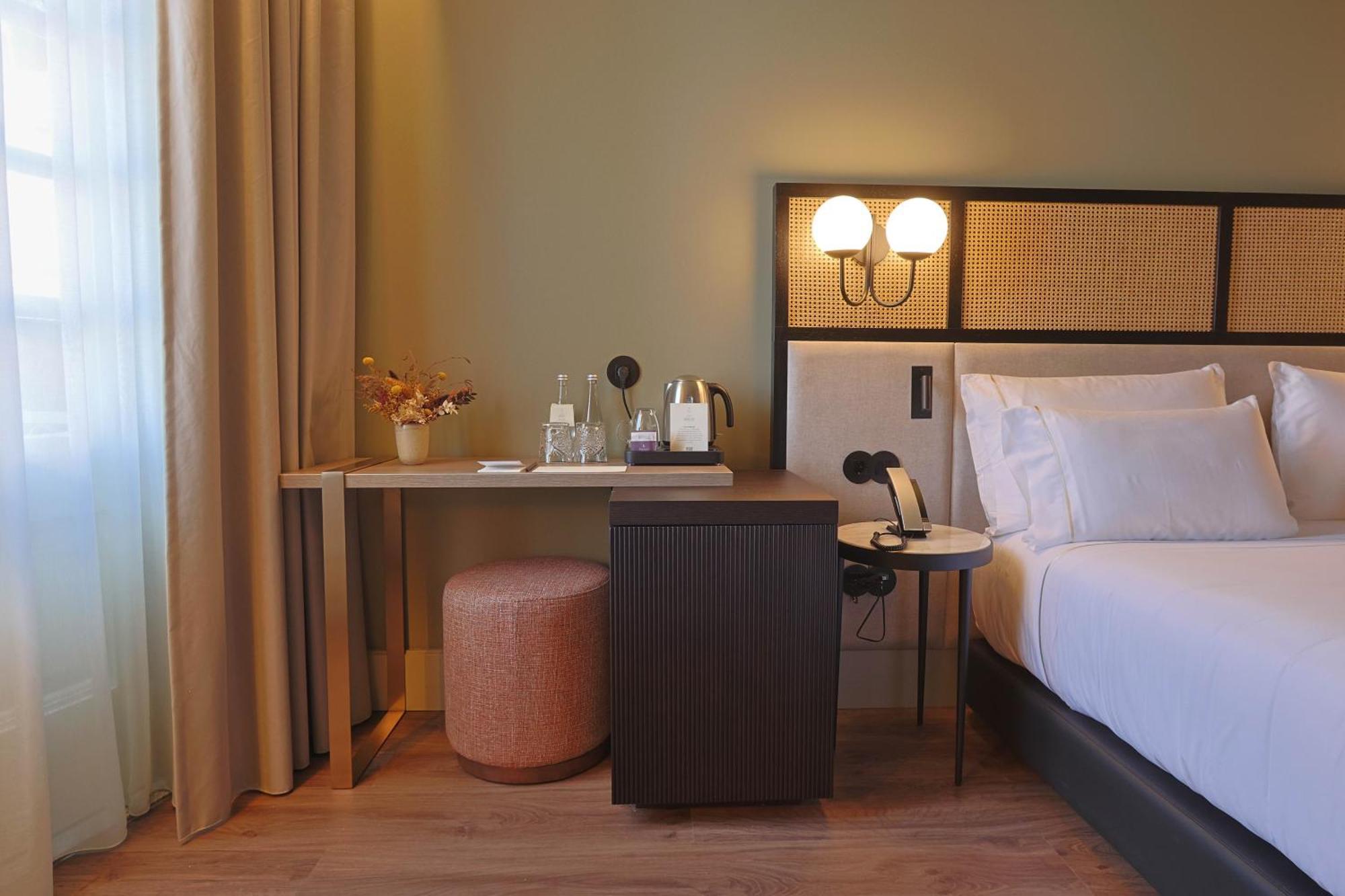 Hotel Timbre Virtudes OOporto Esterno foto A room at the hotel