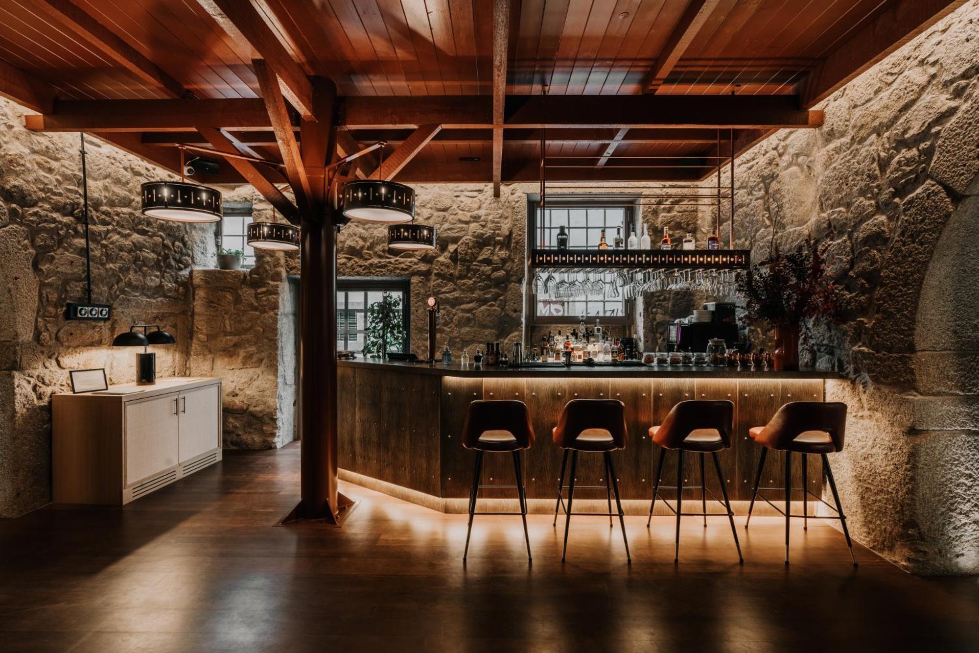 Hotel Timbre Virtudes OOporto Esterno foto The bar at the restaurant